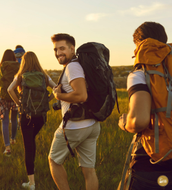 Si viajas con tu mejor amig@, herman@ o compañer@ de aventuras, estos viajes permiten dividir costes y multiplicar recuerdos.